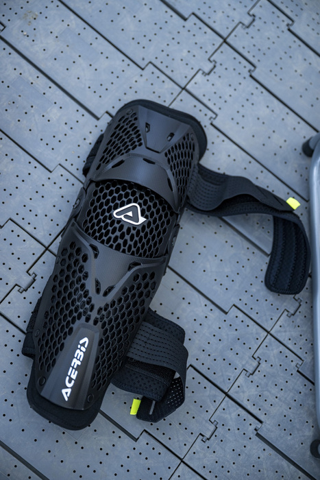 Acerbis Knieschützer K035 Motocross Enduro MTB Paar Schutz Motorrad schwarz